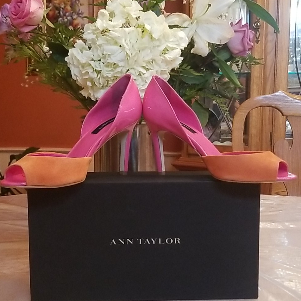 Ann Taylor heels